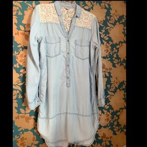 Anthropologie holding horses chambray lace dress